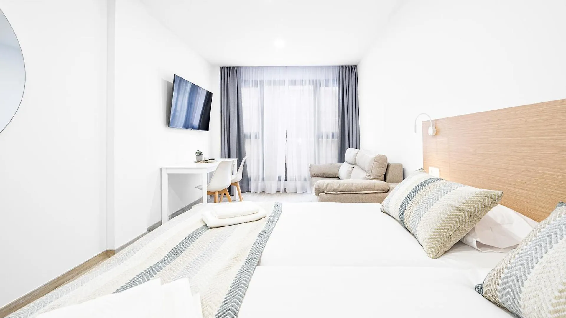La Marquesa Ten Suites Canteras Las Palmas de Gran Canaria Apartment